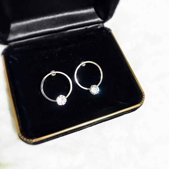 NEW: Stylish Silver CZ💎Geometric Circle Earrings - Picture 12 of 15